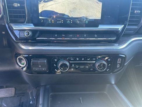 Certified 2025 Chevrolet Silverado 2500 LTZ w/ LTZ Premium Package image 25