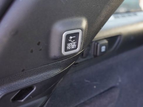 Used 2023 Jeep Grand Cherokee Overland w/ Luxury Tech Group IV image 23