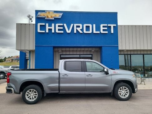 Used 2021 Chevrolet Silverado 1500 LT w/ Z71 Off-Road Package image 5