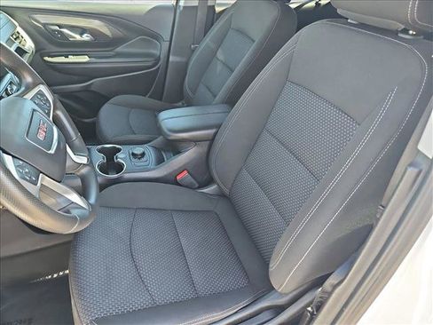 Used 2024 GMC Terrain SLE FWD image 13