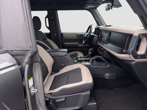 Used 2022 Ford Bronco Wildtrak AWD/4WD image 26