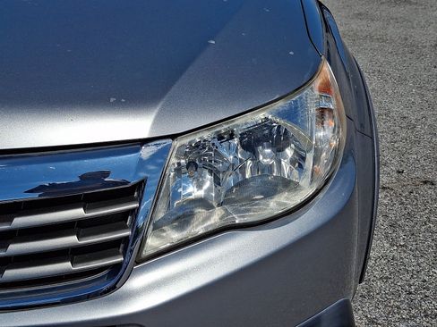 Used 2010 Subaru Forester 2.5X Premium AWD/4WD image 10