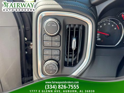 Used 2021 Chevrolet Silverado 1500 LTZ w/ LTZ Convenience Package II AWD/4WD image 17