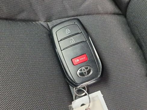 Used 2026 Toyota Tacoma SR5 RWD image 34