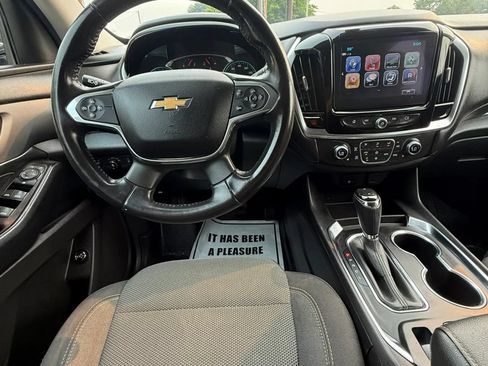 Used 2019 Chevrolet Traverse LT AWD/4WD image 36