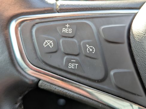 Used 2021 Chevrolet Malibu RS image 12