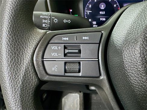 Certified 2025 Honda Accord SE image 10