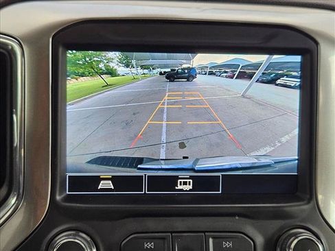 Used 2021 Chevrolet Silverado 1500 RST w/ Redline Edition RWD image 12