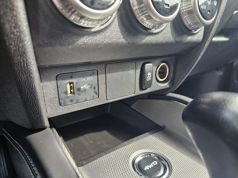 Used 2021 Mitsubishi Outlander Sport ES image 27