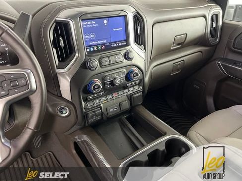 Used 2022 Chevrolet Silverado 2500 LTZ w/ LTZ Premium Package AWD/4WD image 27