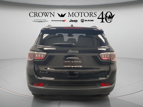 Used 2026 Jeep Compass Latitude AWD/4WD image 5