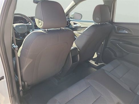 New 2026 Chevrolet Trax RS image 15