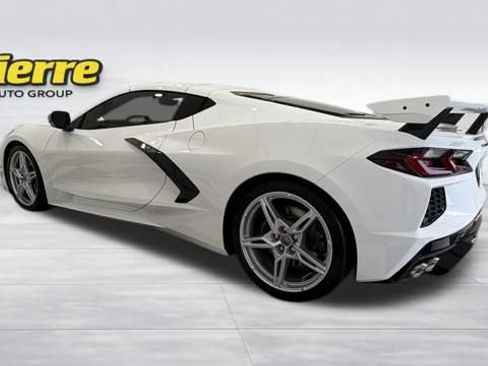 Used 2023 Chevrolet Corvette Stingray Preferred Cpe w/ Z51 Performance Package RWD image 2