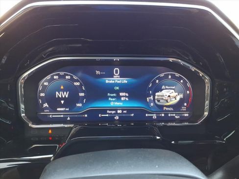 Used 2024 Chevrolet Silverado 2500 LT image 26