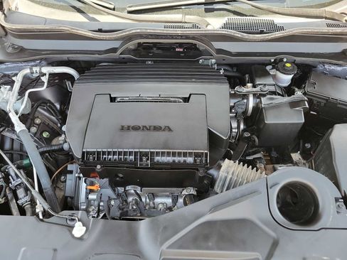 Used 2025 Honda Pilot Black Edition image 13