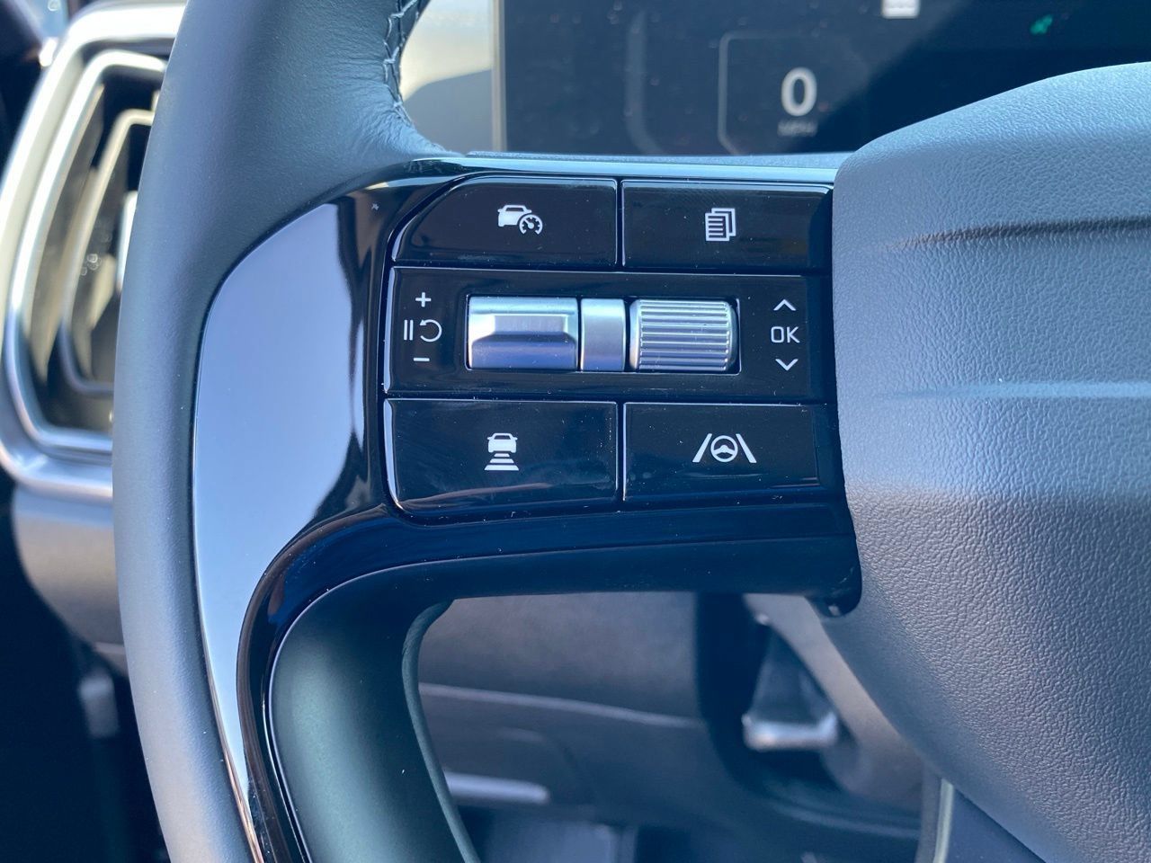 New 2026 Kia Sorento SX AWD/4WD image 13
