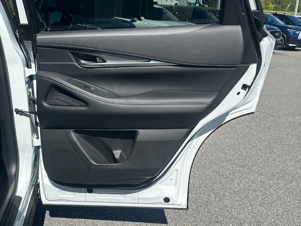 Certified 2026 INFINITI QX60 Pure w/ Cargo Package FWD image 14