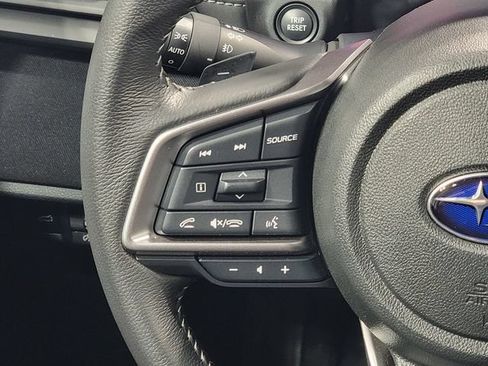 Used 2025 Subaru Outback Premium w/ Popular Package #1A AWD/4WD image 26