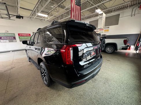 Used 2023 GMC Yukon AT4 w/ Max Trailering Package AWD/4WD image 7