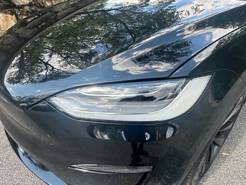 Used 2022 Tesla Model X image 77