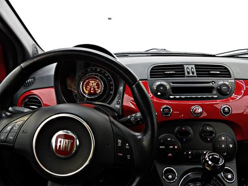 Used 2013 FIAT 500 Sport w/ Beats Audio Pkg image 13