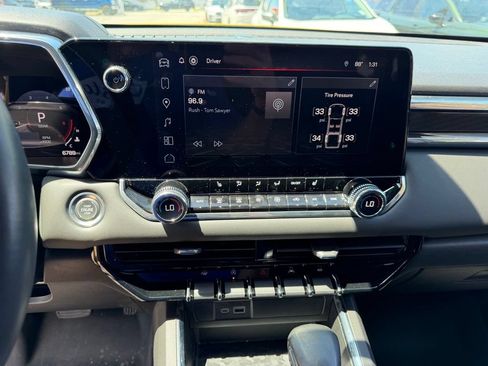 Used 2024 GMC Canyon Elevation w/ Convenience Package RWD image 28