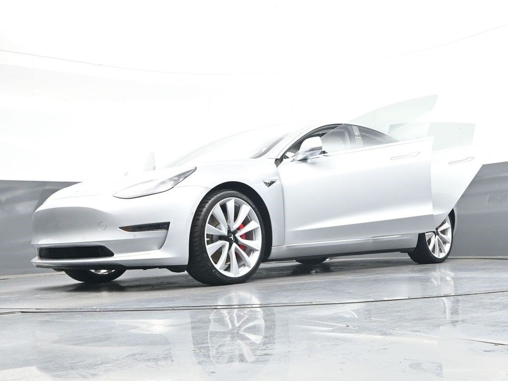 Used 2018 Tesla Model 3 Performance AWD/4WD image 39