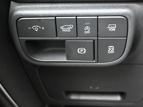 Used 2026 Hyundai Palisade Limited AWD/4WD image 25