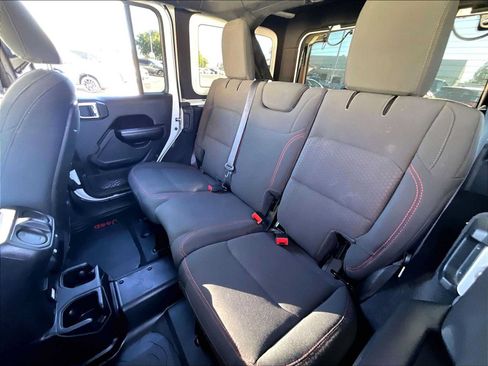 Used 2020 Jeep Wrangler Unlimited Rubicon AWD/4WD image 27