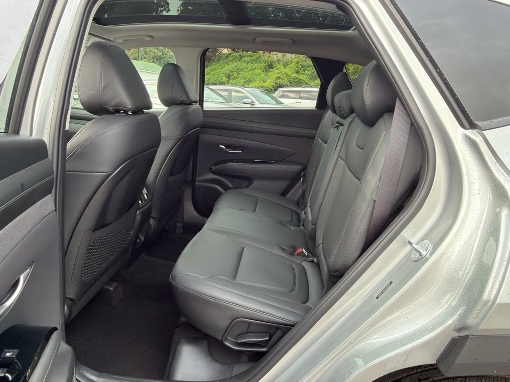 New 2026 Hyundai Tucson Limited AWD/4WD image 17