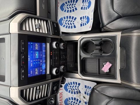 Used 2021 Ford F250 Platinum image 27