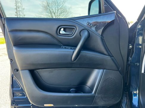 Used 2020 INFINITI QX80 Luxe w/ Proassist Package image 23