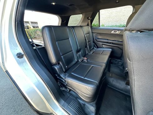 Used 2016 Ford Explorer 4WD Police Interceptor image 8