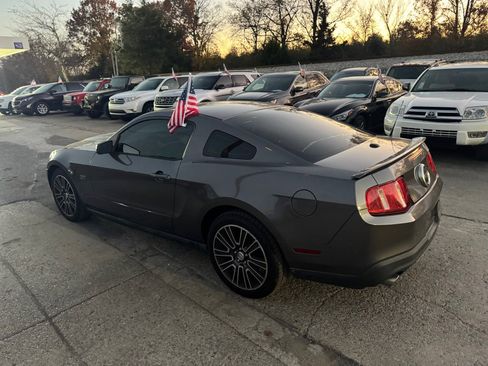 Used 2010 Ford Mustang GT image 8