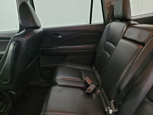 Used 2017 Honda Pilot EX-L image 18