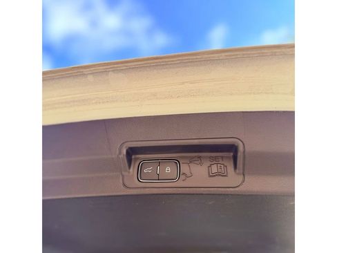 Used 2025 Ford Explorer ST-Line AWD/4WD image 35