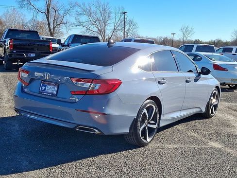 Used 2021 Honda Accord Sport image 11
