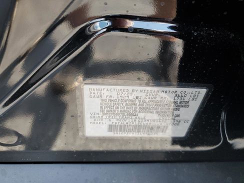 New 2025 Nissan Kicks Play S image 33