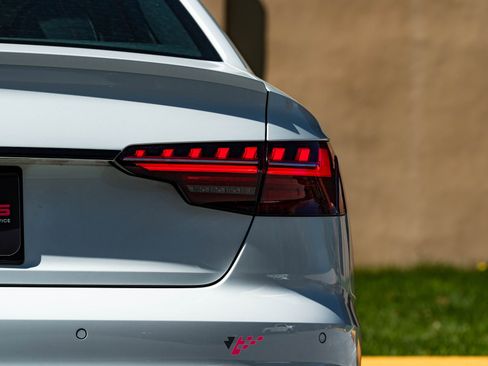 Used 2021 Audi S4 Premium Plus w/ Premium Plus Package image 32