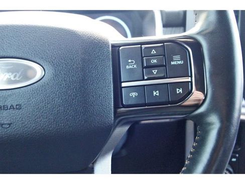 Used 2022 Ford F150 Platinum w/ Equipment Group 701A High AWD/4WD image 18