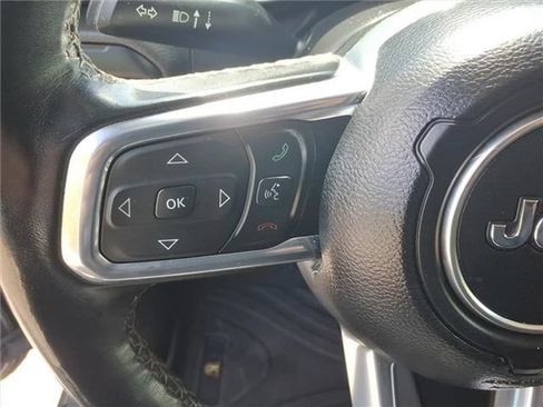 Used 2023 Jeep Wrangler Unlimited Sahara w/ Cold Weather Group AWD/4WD image 25