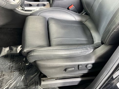 Used 2022 Subaru Ascent Touring image 20