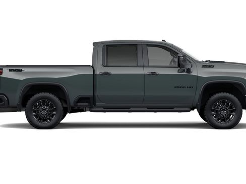 New 2026 Chevrolet Silverado 2500 LT image 3