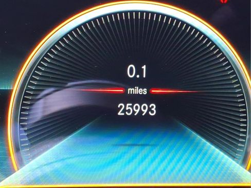 Used 2022 Mercedes-Benz E 53 AMG 4MATIC Sedan image 27