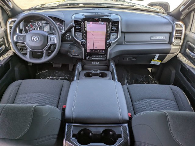 New 2026 RAM 3500 Big Horn AWD/4WD image 15