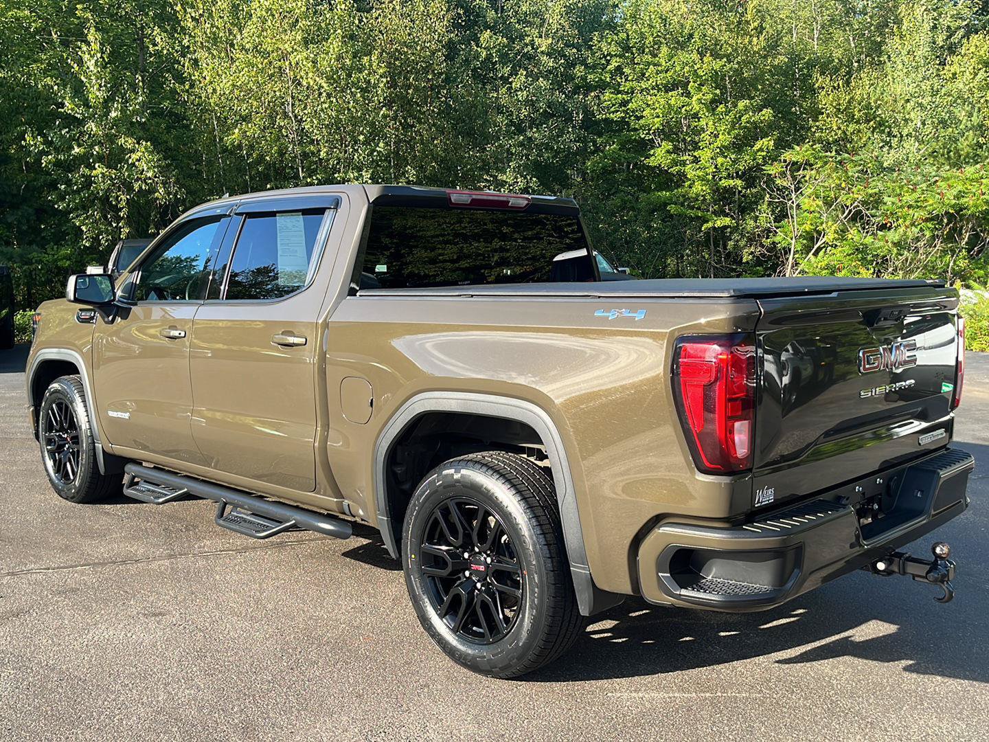 Certified 2024 GMC Sierra 1500 Elevation AWD/4WD image 3