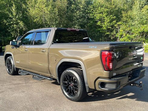 Used 2024 GMC Sierra 1500 Elevation AWD/4WD image 3