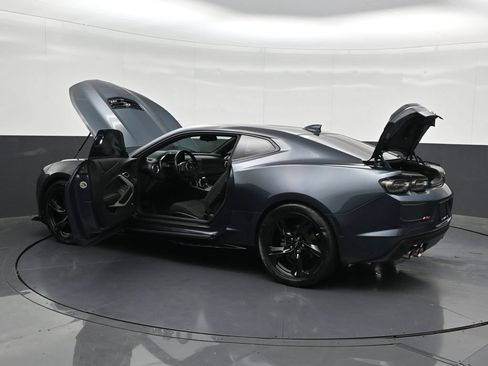 Used 2022 Chevrolet Camaro LT w/ RS Package RWD image 38