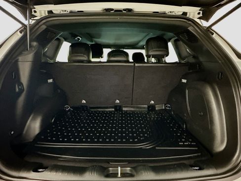 Used 2022 Jeep Compass Altitude w/ Sun and Sound Group image 30