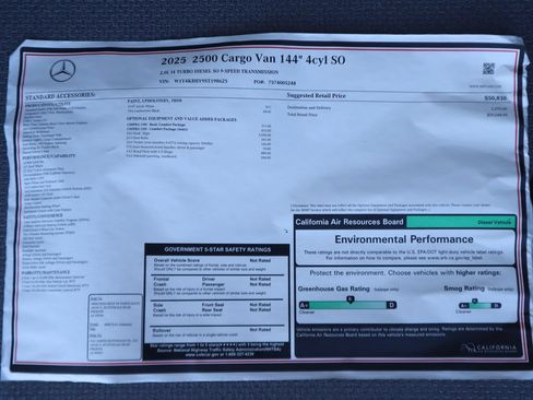 Used 2025 Mercedes-Benz Sprinter 2500 image 9